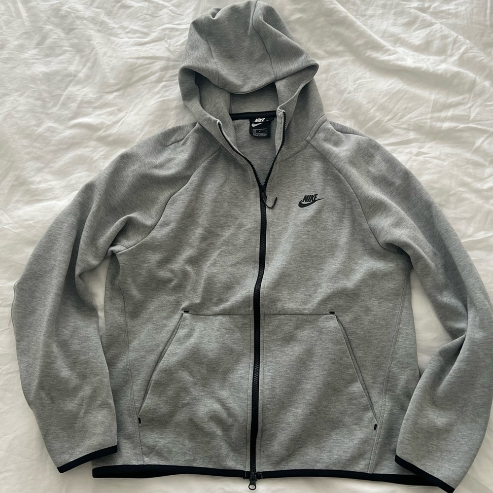 Nike Tech Fleece Zip Up Hoodie
